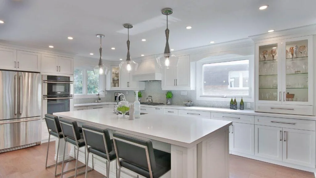 Top White Paint Picks For Kitchen Cabinets