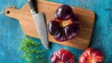 Best Knife Sets Under $200: Uncover the Ultimate Cutting Experience